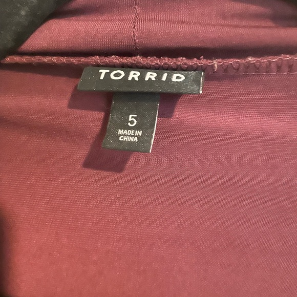 Torrid 5,  Cranberry Cardigan - Picture 3 of 3